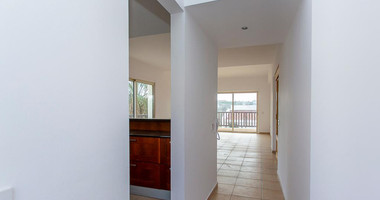 For sale , Two bedroom maisonette in Chloraka , in Paphos