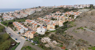 For sale , Two bedroom maisonette in Chloraka , in Paphos