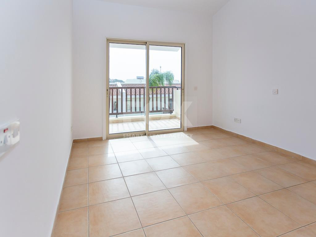 For sale , Two bedroom maisonette in Chloraka , in Paphos