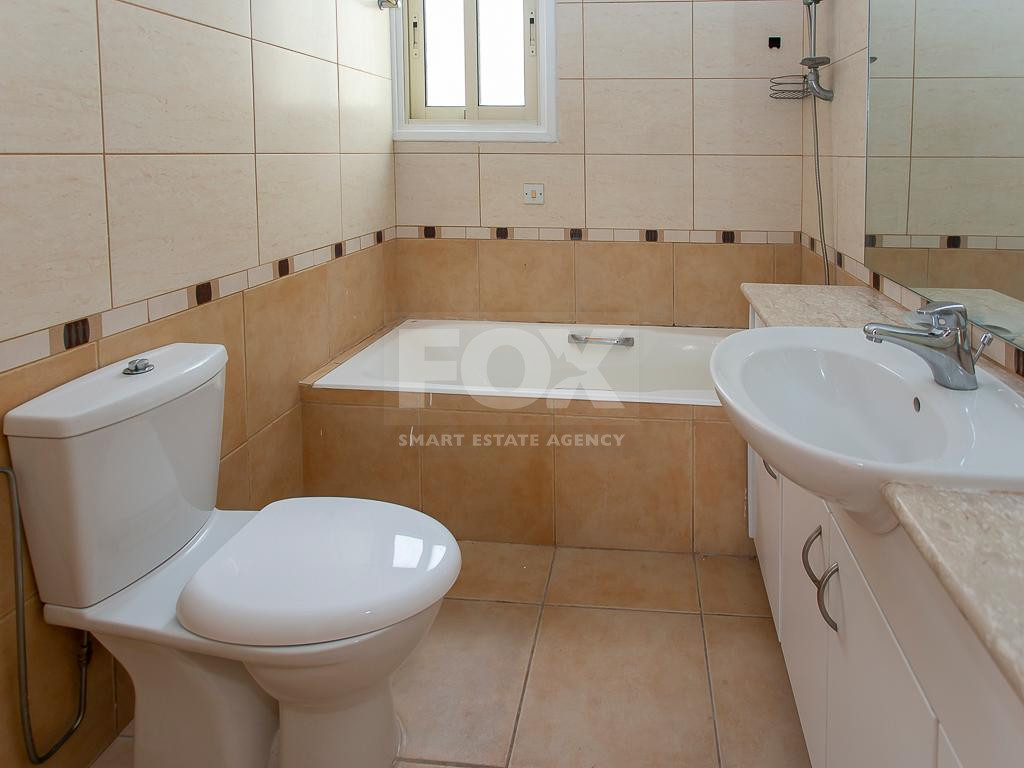 For sale , Two bedroom maisonette in Chloraka , in Paphos