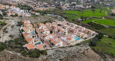 For sale , Two bedroom maisonette in Chloraka , in Paphos