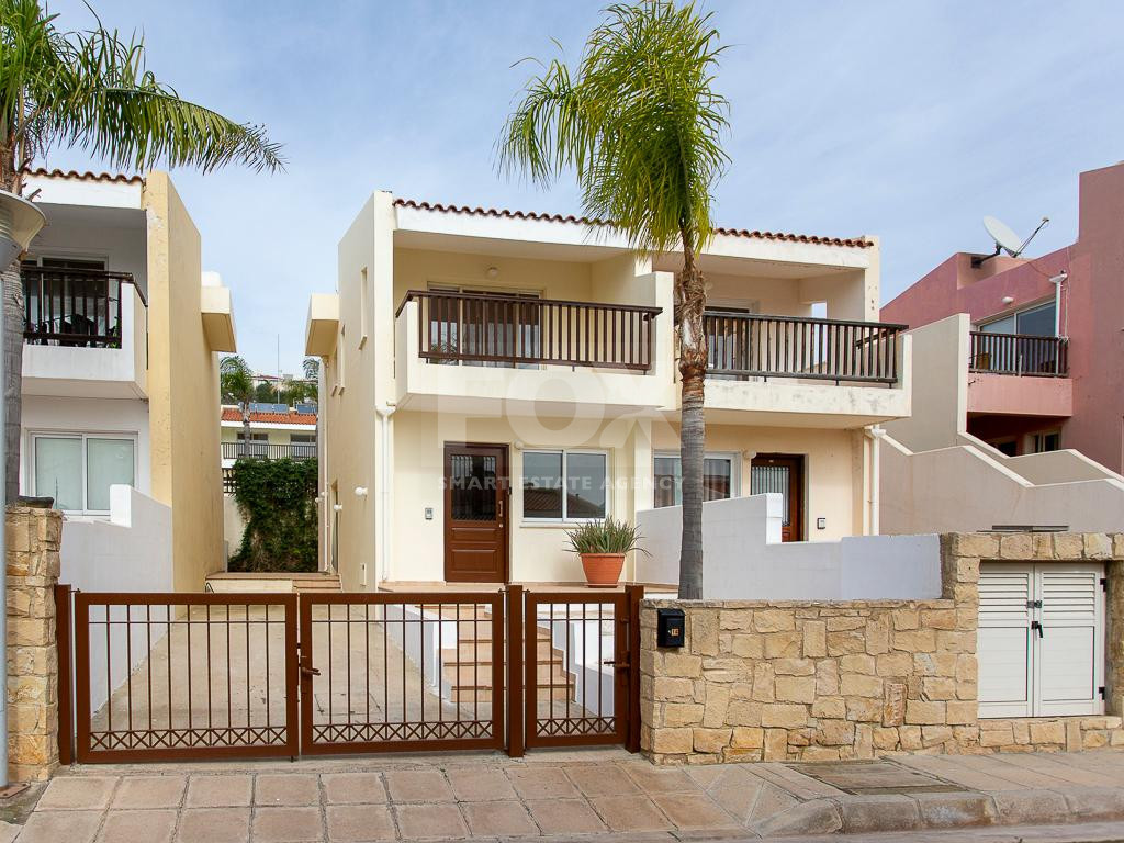 Maisonette with Private Yards and Parking  in Chloraka for sale - Two Bedrooms