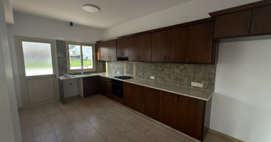 Three Bedroom House for Rent in Pafos