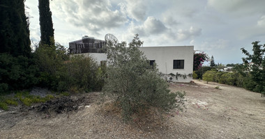 For Sale two bedroom Detached Bungalow on Large Plot with Sea Views | Peyia