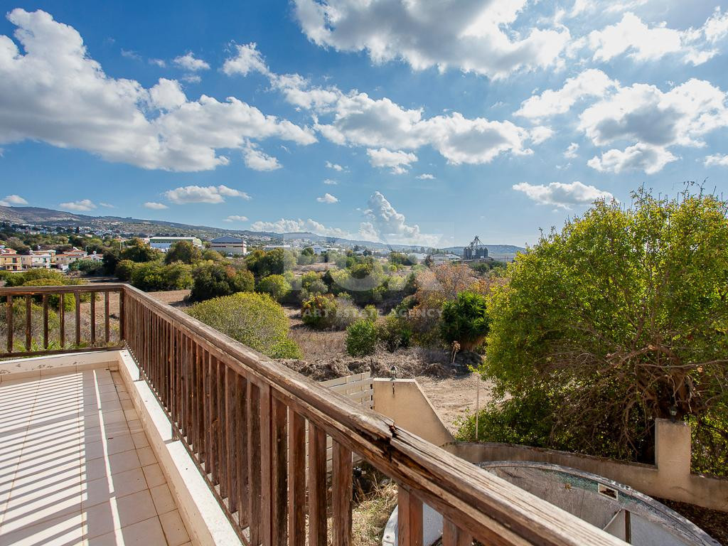 Two-Storey Two-Bedroom House in Tremithousa, Paphos  for sale