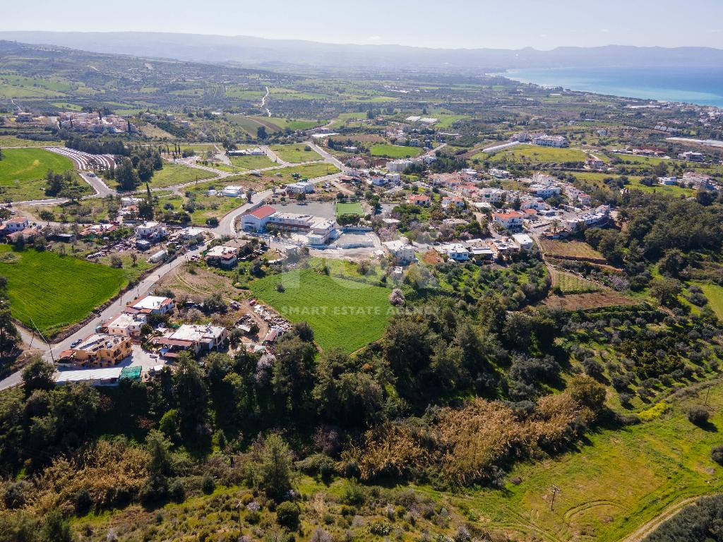 Residentila field in Argaka for sale