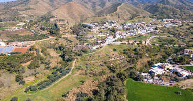 Residentila field in Argaka for sale