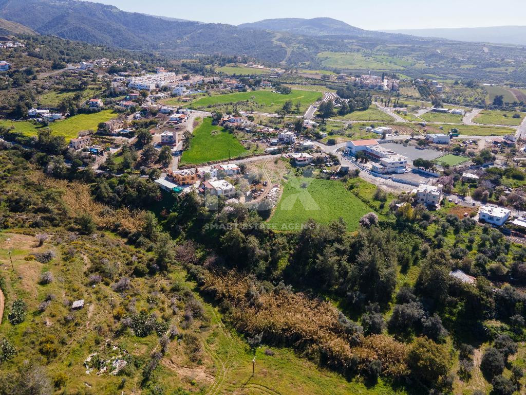 Residentila field in Argaka for sale