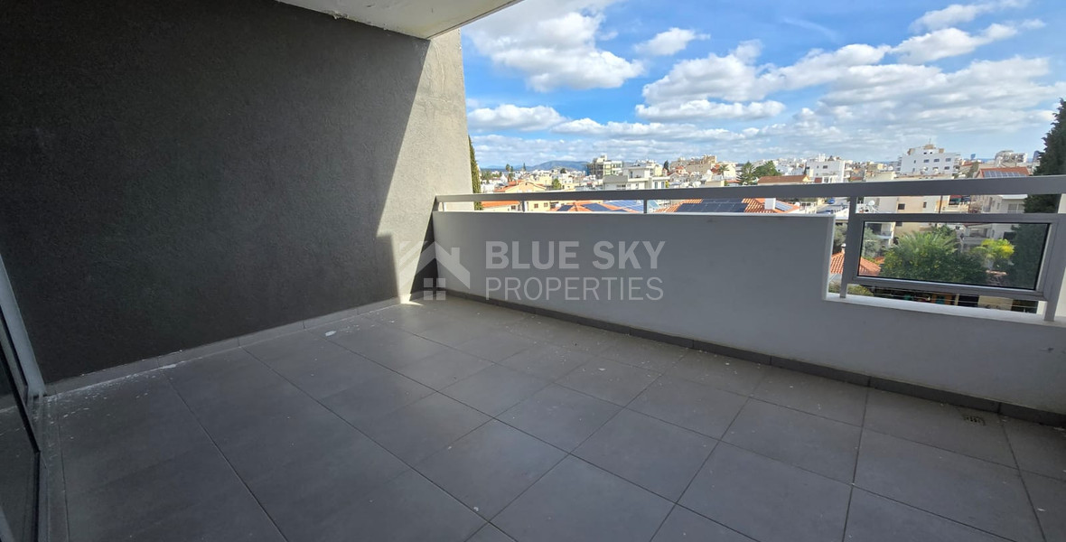 Two bedroom, Top floor apartment for rent, Kapsalos, Limassol