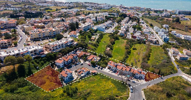 One-Bedroom Apartment With Unexhausted Building Density , in Chloraka for sale