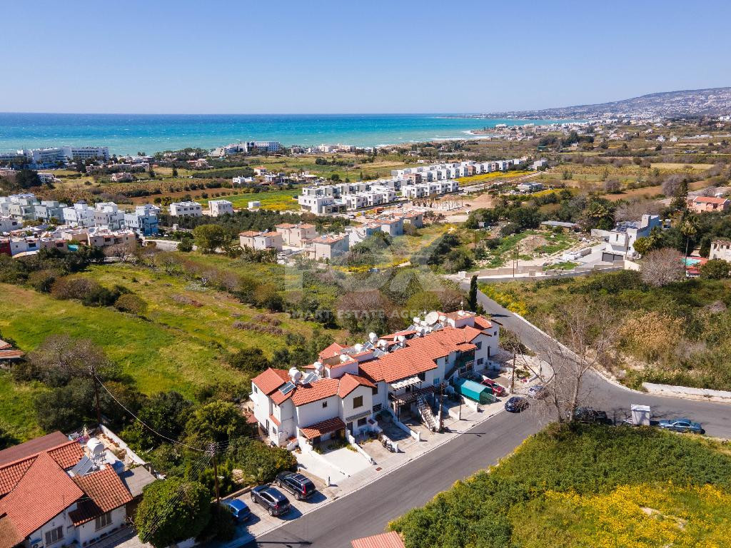 One-Bedroom Apartment With Unexhausted Building Density , in Chloraka for sale