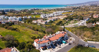 One-Bedroom Apartment With Unexhausted Building Density , in Chloraka for sale