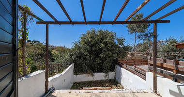 One-Bedroom Apartment With Unexhausted Building Density , in Chloraka for sale