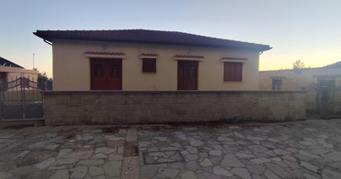 Traditional stone three bedroom detached house in village Pachna (Pano Pachna) for rent , Limassol