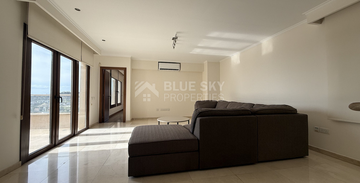 For Rent Elegant Renovated Five bedroom Villa in Agios Tychonas.