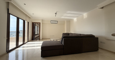 For Rent Elegant Renovated Five bedroom Villa in Agios Tychonas.