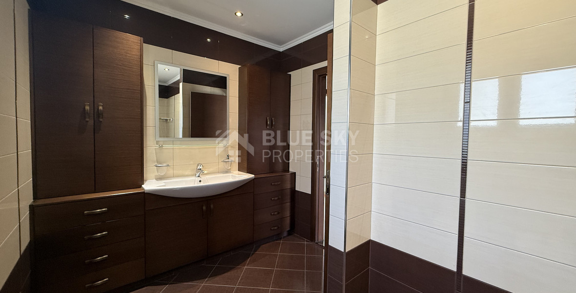 For Rent Elegant Renovated Five bedroom Villa in Agios Tychonas.