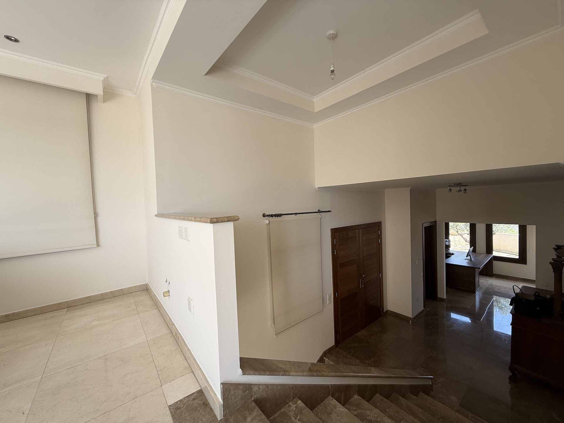 Wohnung 5 Schlafzimmer 550 m² in Koinoteta Agiou Tychona, Zypern