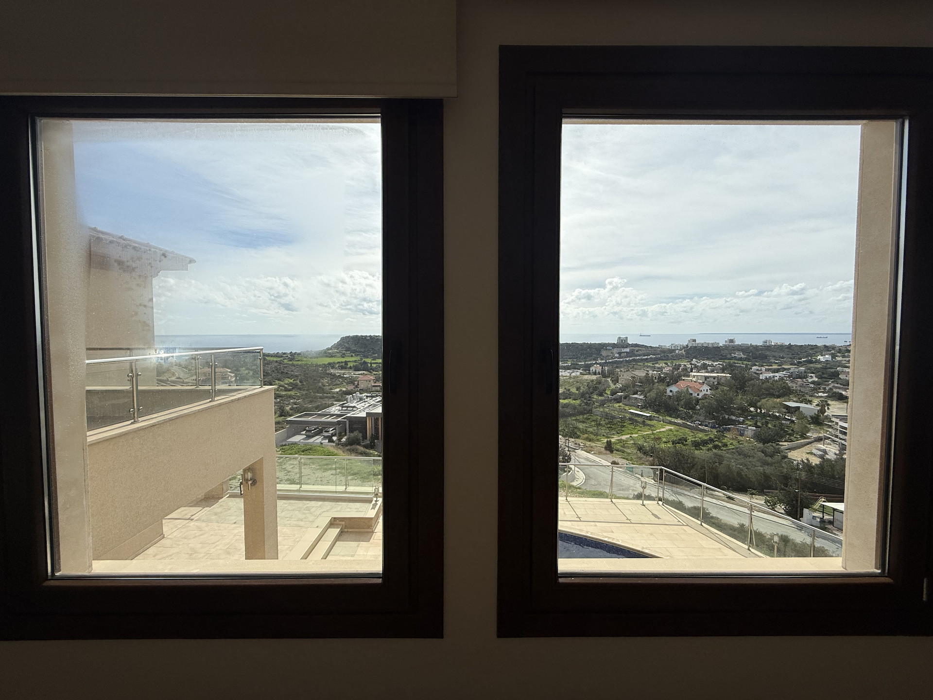 Wohnung 5 Schlafzimmer 550 m² in Koinoteta Agiou Tychona, Zypern