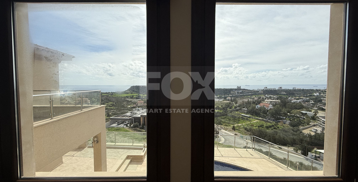 For Rent Elegant Renovated Five bedroom Villa in Agios Tychonas.