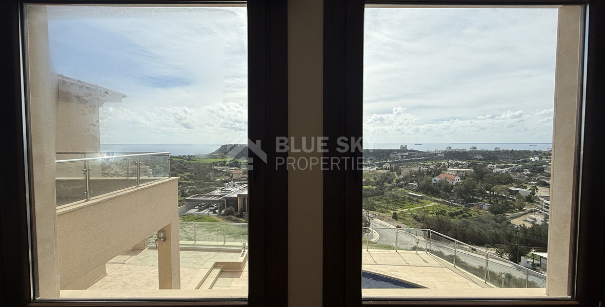 For Rent Elegant Renovated Five bedroom Villa in Agios Tychonas.