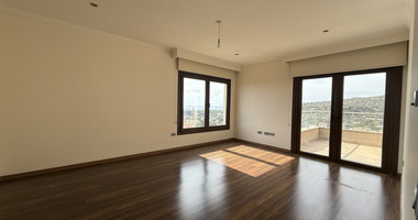 For Rent Elegant Renovated Five bedroom Villa in Agios Tychonas.