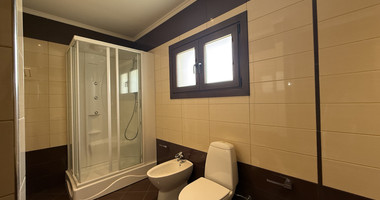 For Rent Elegant Renovated Five bedroom Villa in Agios Tychonas.