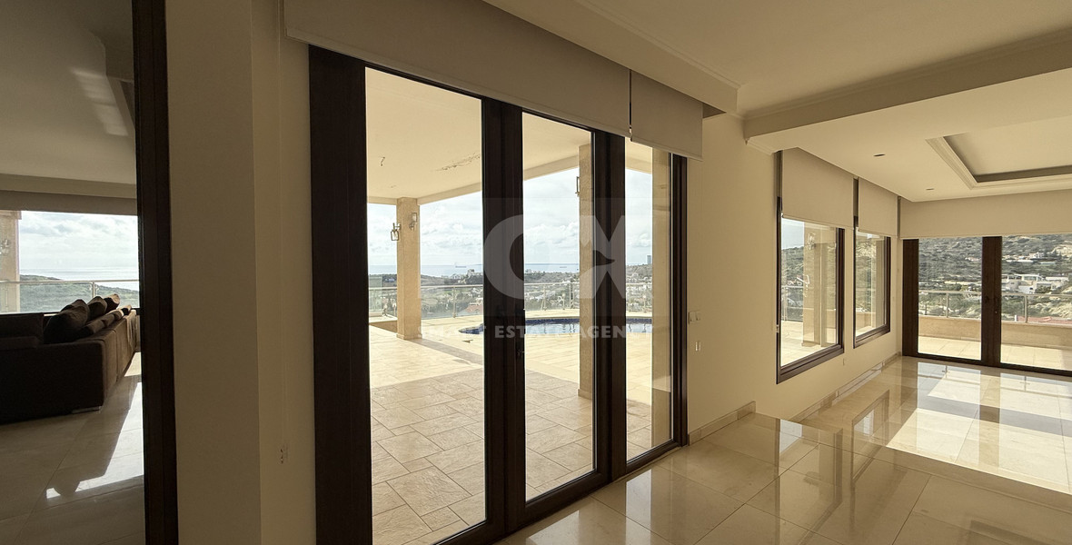 For Rent Elegant Renovated Five bedroom Villa in Agios Tychonas.