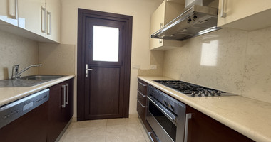 For Rent Elegant Renovated Five bedroom Villa in Agios Tychonas.