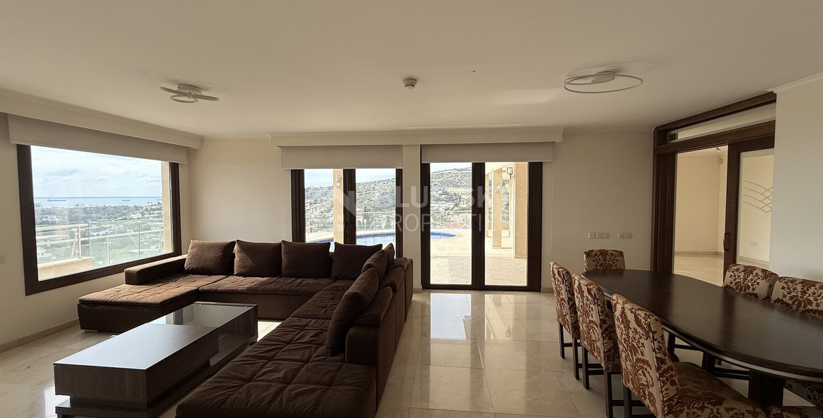 For Rent Elegant Renovated Five bedroom Villa in Agios Tychonas.