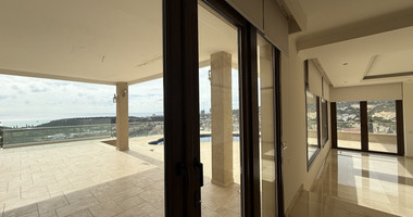 For Rent Elegant Renovated Five bedroom Villa in Agios Tychonas.