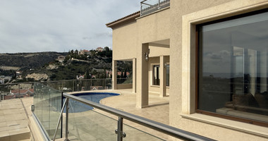 For Rent Elegant Renovated Five bedroom Villa in Agios Tychonas.