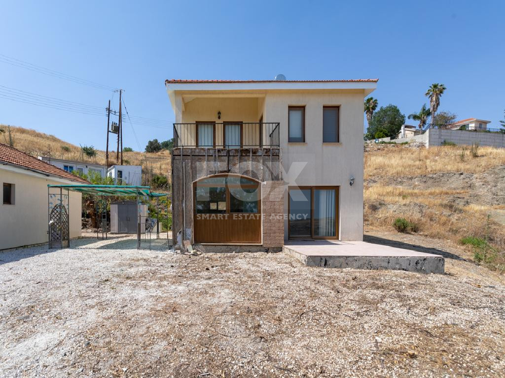 For sale -Detached three Bedroom Two-Storey House with Verandas and Parking – Ideal for Rental or Private Use