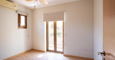 For sale -Detached three Bedroom Two-Storey House with Verandas and Parking – Ideal for Rental or Private Use