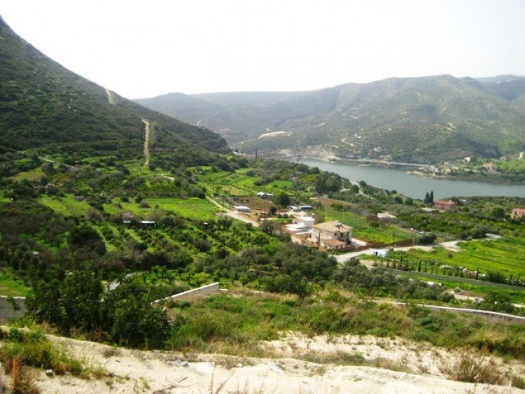 Atterrir  Foinikaria, Chypre