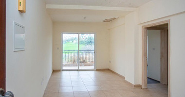 Modern one Bedroom Apartment with Veranda for Sale in Peyia , Paphos
