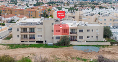 Modern one Bedroom Apartment with Veranda for Sale in Peyia , Paphos