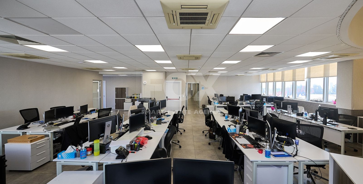 RENT: OUTSTANDING TOP QUARLITY OFFICES IN CENTRAL LIMASSOL WITH LARGE PARKING FACILITIES.