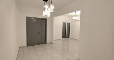 Three bedroom renovated house in Mesa Geitonia for rent, Limassol