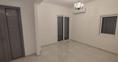 Three bedroom renovated house in Mesa Geitonia for rent, Limassol