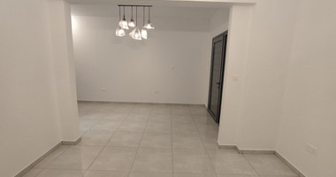 Three bedroom renovated house in Mesa Geitonia for rent, Limassol