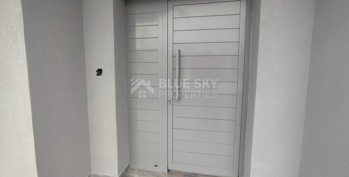 Three bedroom renovated house in Mesa Geitonia for rent, Limassol