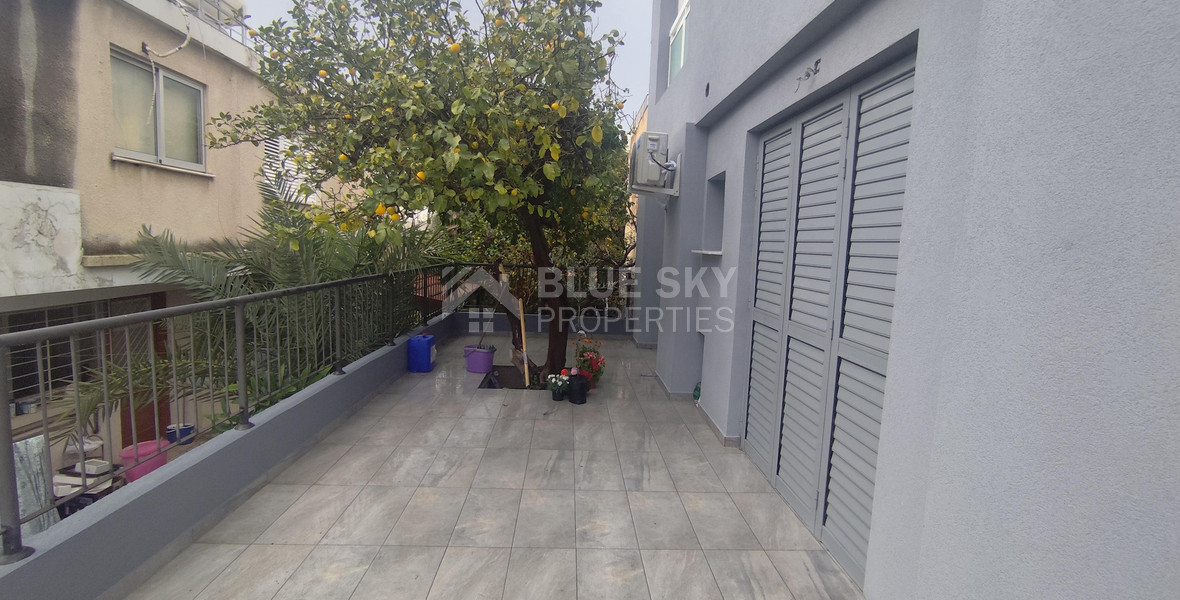 Three bedroom renovated house in Mesa Geitonia for rent, Limassol