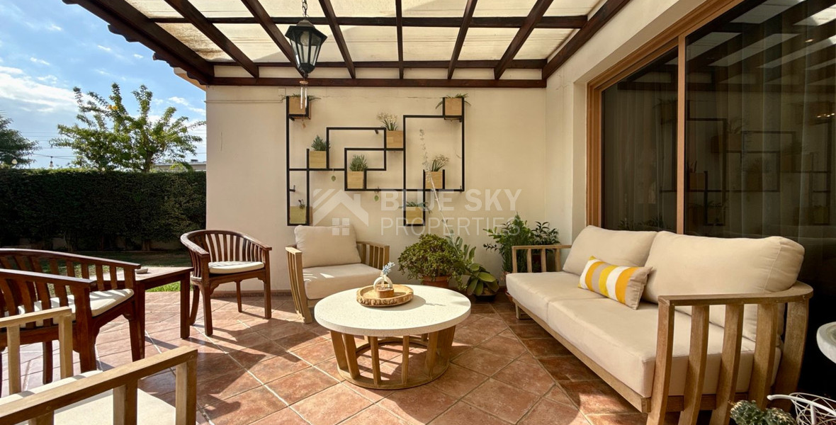 Four bedroom detached villa in two levels  in Agios Georgios Havouzas for sale, Limassol