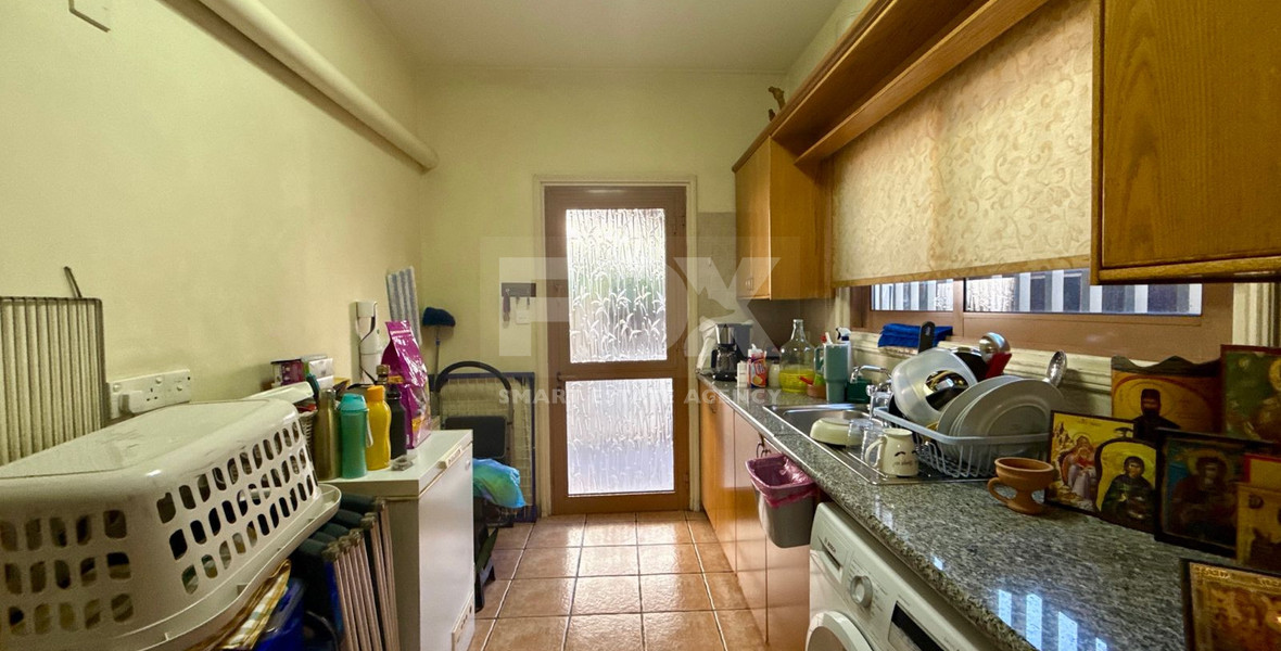 Four bedroom detached villa in two levels  in Agios Georgios Havouzas for sale, Limassol