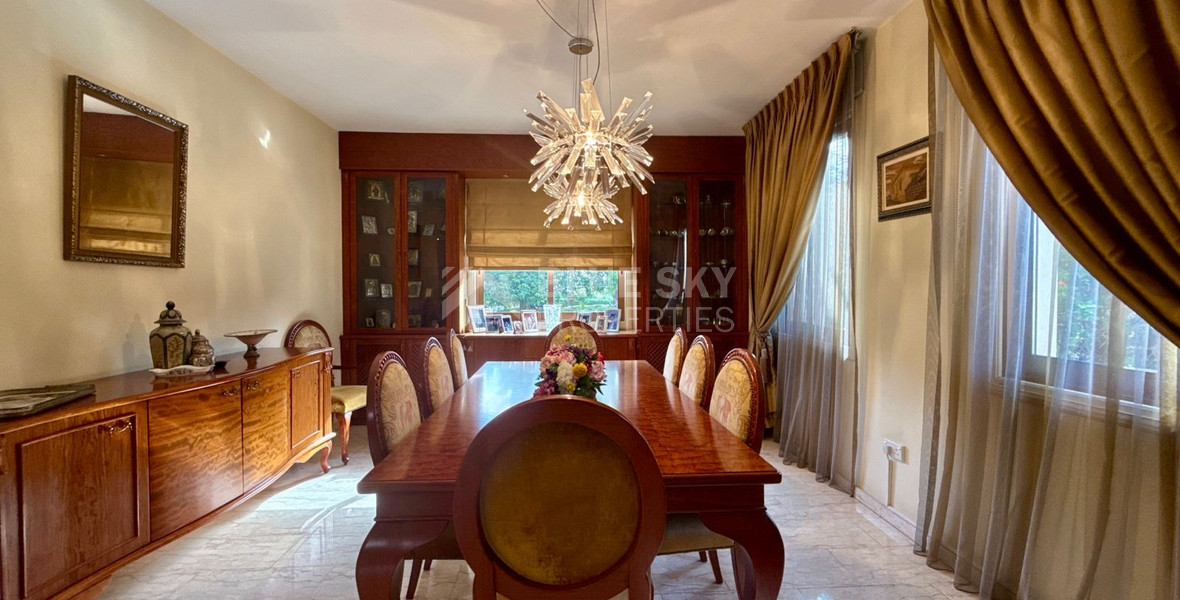 Four bedroom detached villa in two levels  in Agios Georgios Havouzas for sale, Limassol