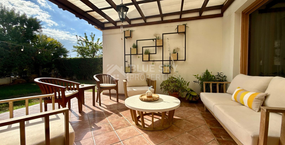 Four bedroom detached villa in two levels  in Agios Georgios Havouzas for sale, Limassol