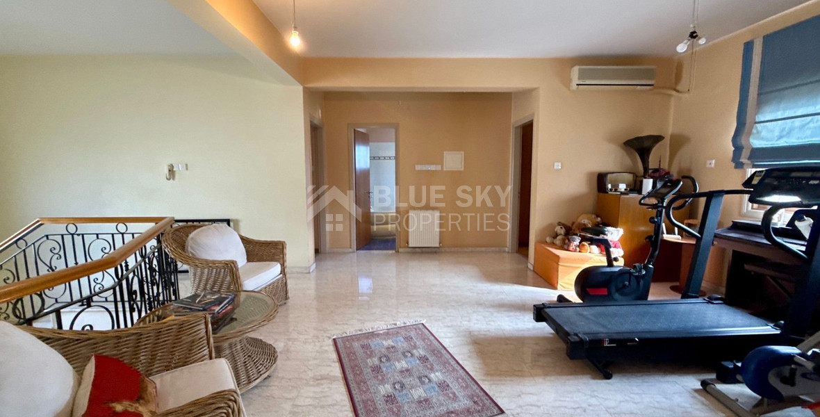 Four bedroom detached villa in two levels  in Agios Georgios Havouzas for sale, Limassol