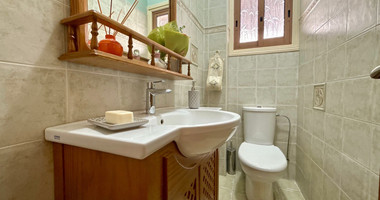 Four bedroom detached villa in two levels  in Agios Georgios Havouzas for sale, Limassol