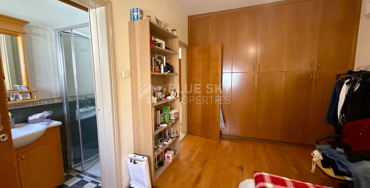 Four bedroom detached villa in two levels  in Agios Georgios Havouzas for sale, Limassol